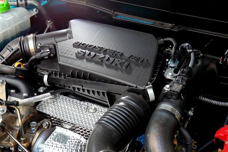 兩車都搭載1.4升渦輪引擎+48V輕油電,具有129.2hp/23.9kgm、電動馬達10kW/5.4kgm輸出。