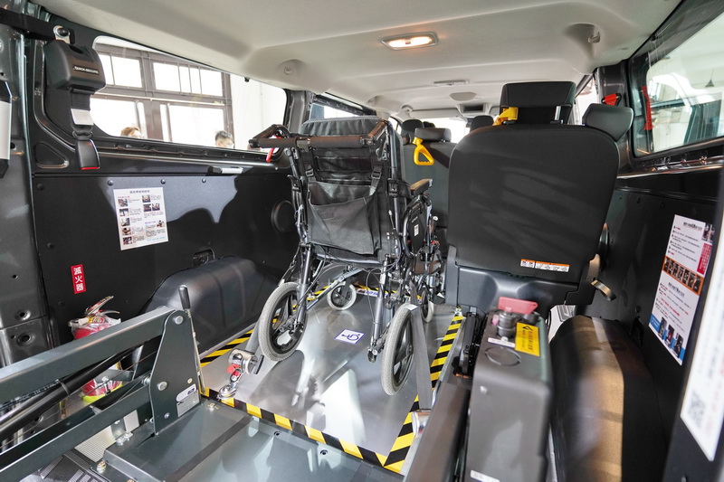 福特六和導入價格更為親民的9人座Combi車型作為高CP值福祉車的新選擇