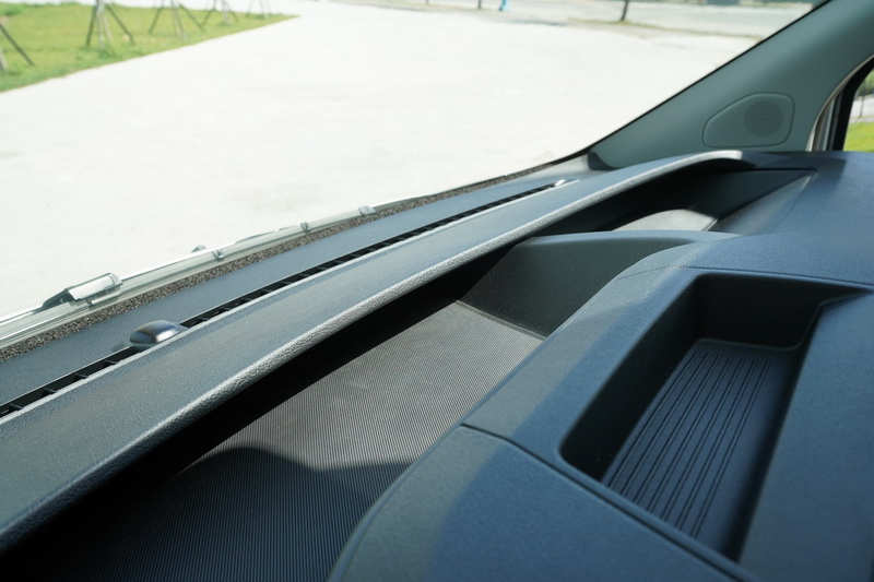 多樣的置物機能在Tourneo Custom車系上依舊是相當實用的設計