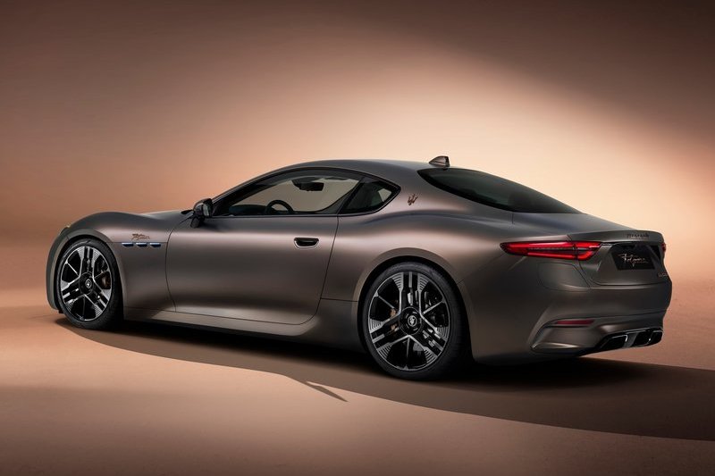 新Granturismo擁有純電車型。