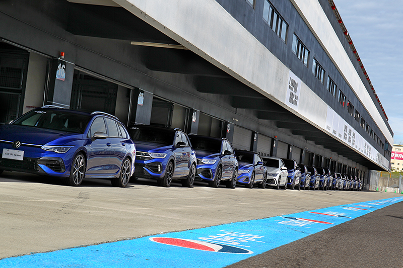 Volkswagen為了讓消費者更深入體驗R車款的魅力,特別選在麗寶賽道舉辦R Performance Day活動