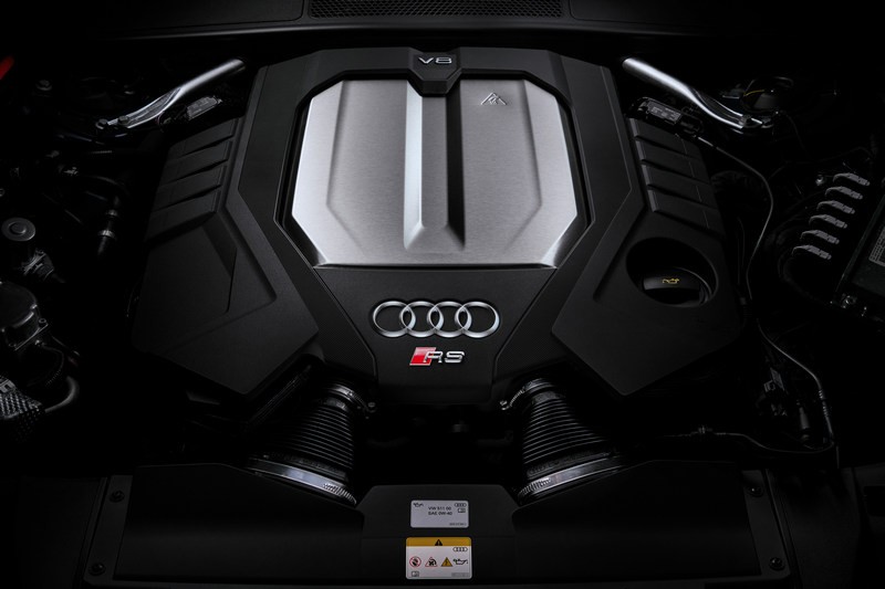 RS 6 Avant Performance擁有630hp/86.7kgm動力，0～100km/h加速縮短至3.4秒。