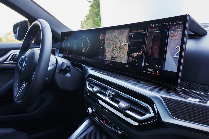 5 Series與i5座艙會採用曲面螢幕和iDrive 8.0系統。