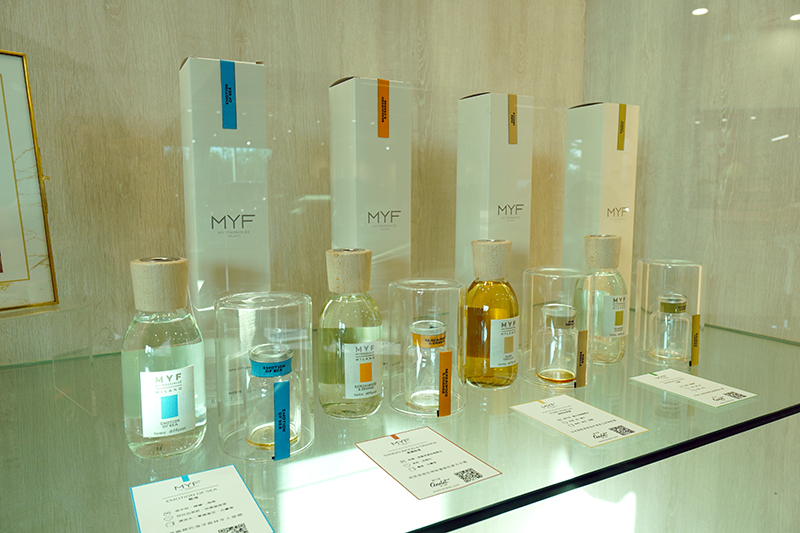 PIT挪威特國際全新服務中心,除了有更寬敞的展示空間,並設有快速保養專區,並且將結合義大利香氛、精品等元素,將汽車服務中心更貼近生活化。