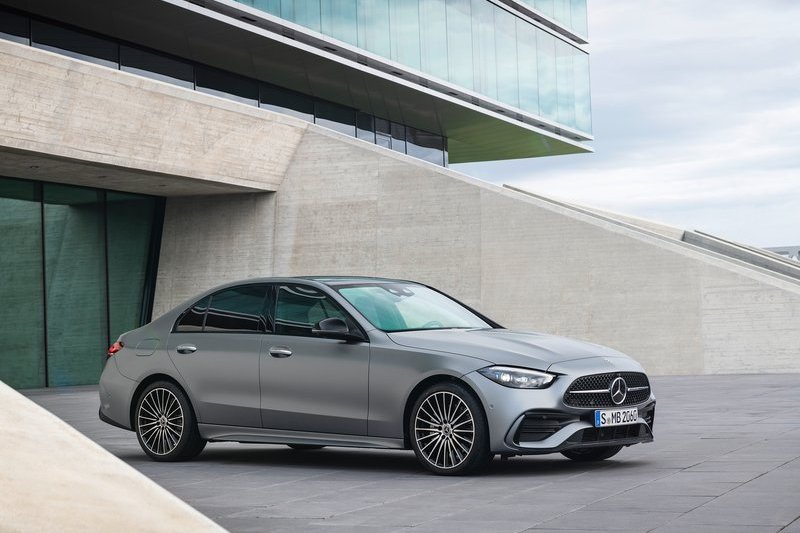 Mercedes-Benz以召回39次再度蟬聯歐洲召回次數最多冠軍,其中召回車款當中以C-Class和S-Class最多。