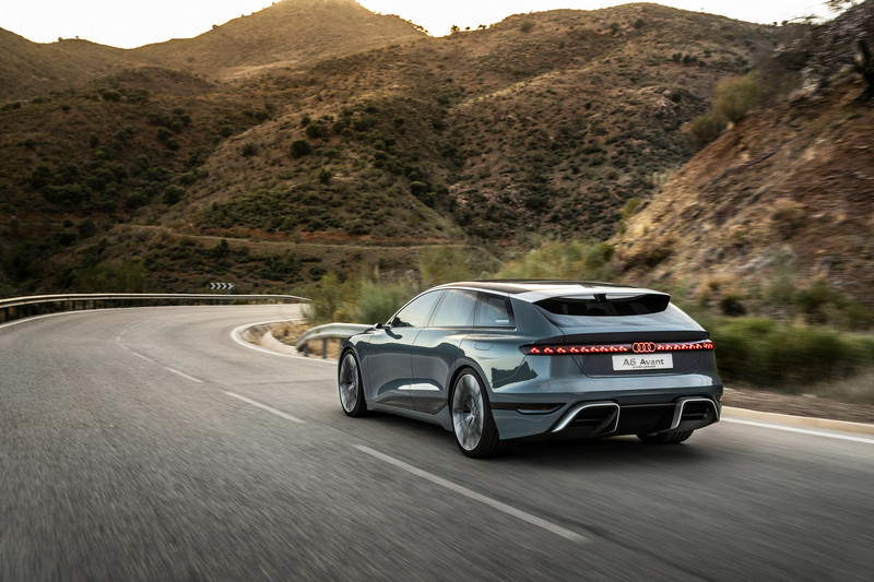 A6 Avant e-tron Concept配置100kWh電池模組及兩具電動馬達，800V的快充能力、超過700公里續航里程，A6 e-tron預計也會有相近設定。