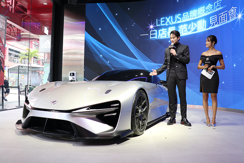 【車勢星聞】影音／范少勳賞Lexus概念車，期待嘗試「單人演出」。