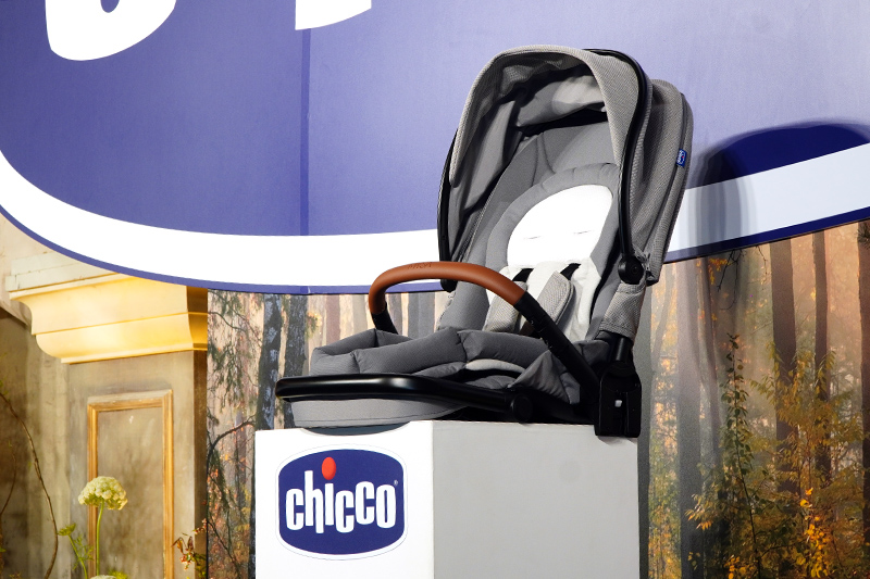 確使用Cushy Hug 能幫助新生兒避免發生姿勢性斜頭畸形及胃食道逆流等。