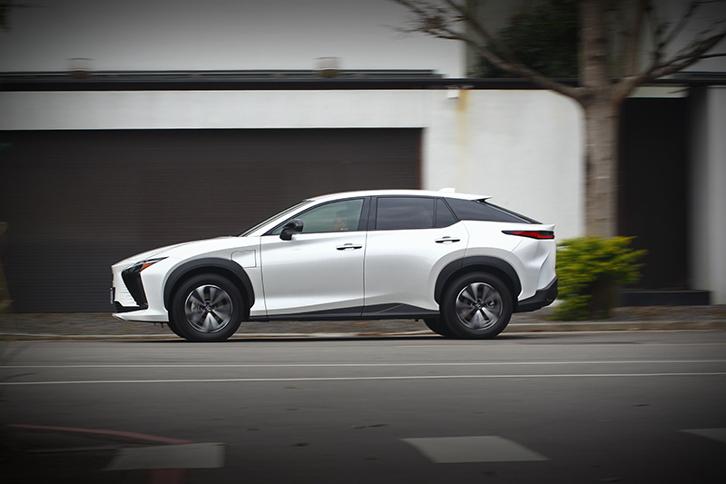 4,805mm的車常其實很剛好,又能展現大氣卻也不致大而無當。