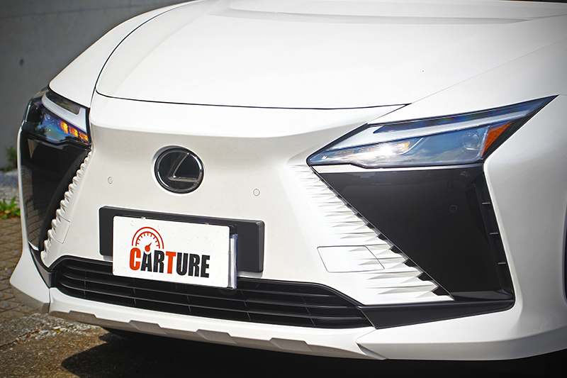 取消水箱護罩後,仍能以設計手法展現紡錘式家族神情。