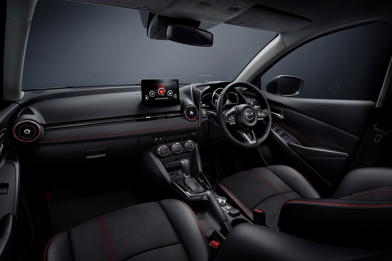 大家喜歡Sport+還是15 Sport座艙。(此為Sport+)