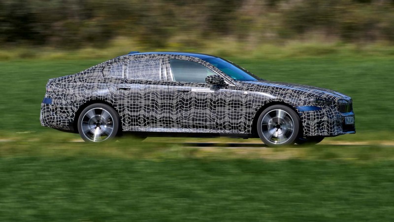 5系列在中大型房車市場當中佔有一席之地，全新世代車款的推出讓人期待先進駕駛輔助系統的進化。