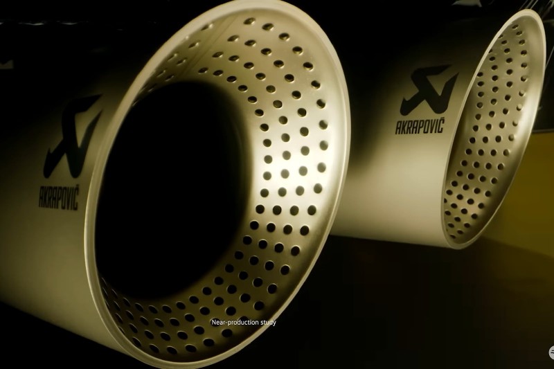 採用Akrapovic排氣系統，相信會帶來良好的聲浪體驗。