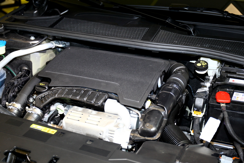 Astra搭載1.2升3缸渦輪引擎，具有130hp/23.5kgm最大輸出。