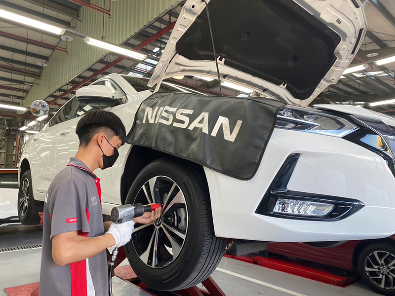 裕隆日產汽車自6月1日起至7月31日止,推出NISSAN「戀戀夏天 放心消暑去」行車健檢活動,提供總計35項車輛安全與舒適項目檢查。