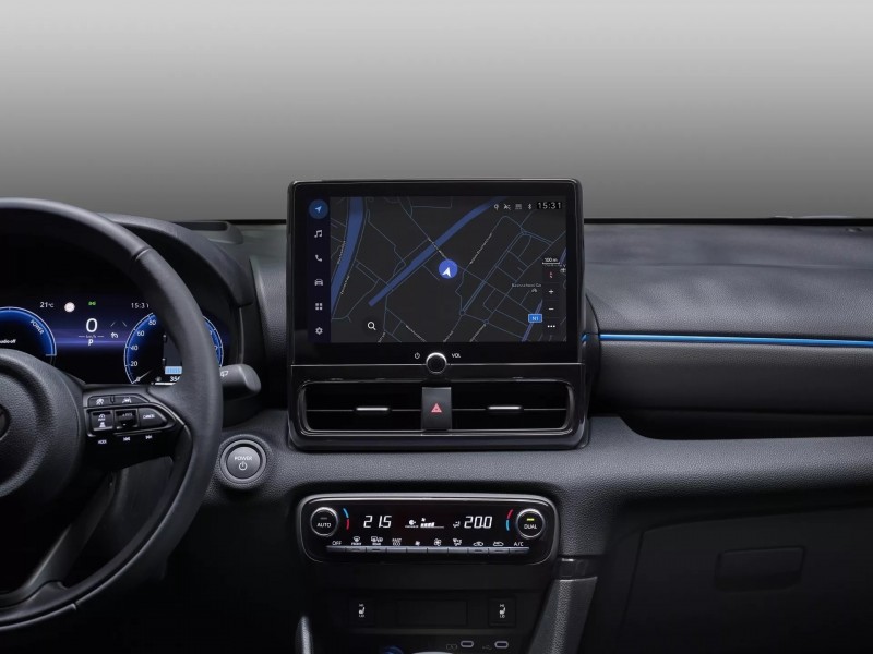 車載娛樂系統的螢幕升級，現在最大可以來到10.5吋。