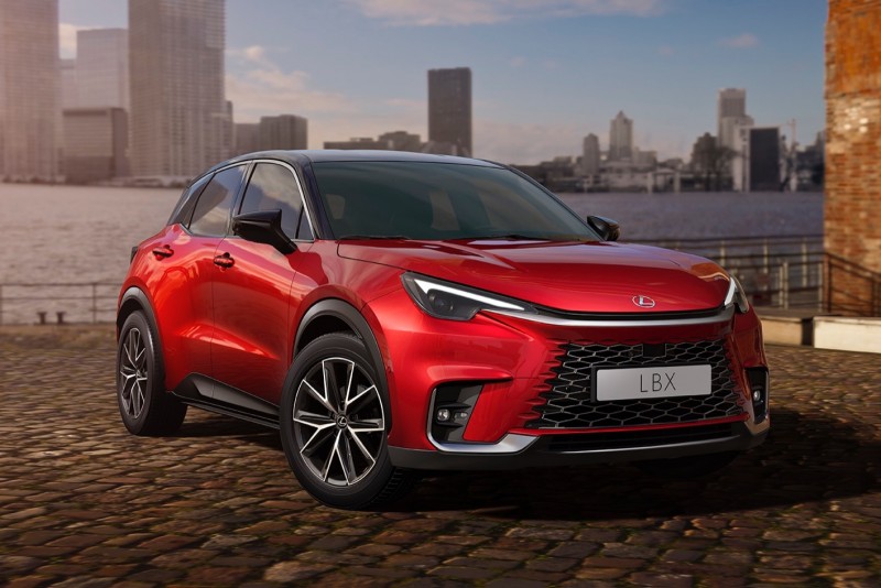 LBX車長小於4.2公尺,是品牌史上最小的車款。