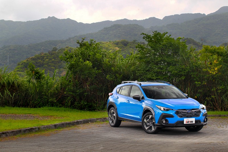 整體身形線條擁有著比以往來得強而有力。