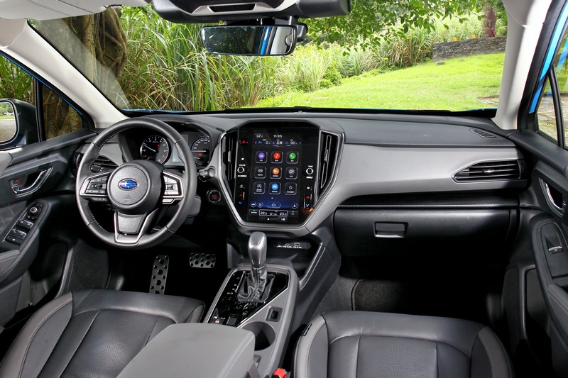 座艙看似新穎但其實帶有熟悉設計。