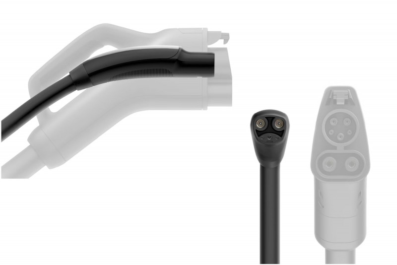 CCS接頭以及NACS接頭差異很大，不過Vovlo車主都擁有轉接座可以使用。