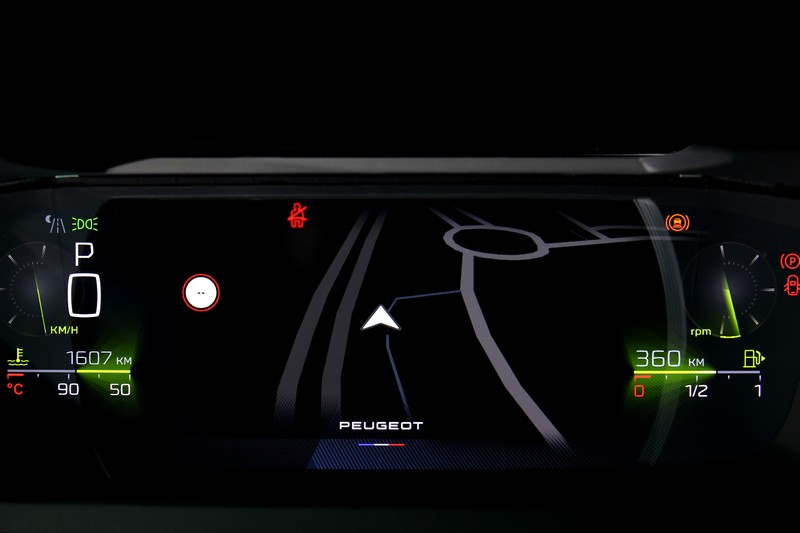 3D Quartz立體投影儀錶現以更目不暇給的方式呈現眼前，不只更炫同時保有高度可辨識性。