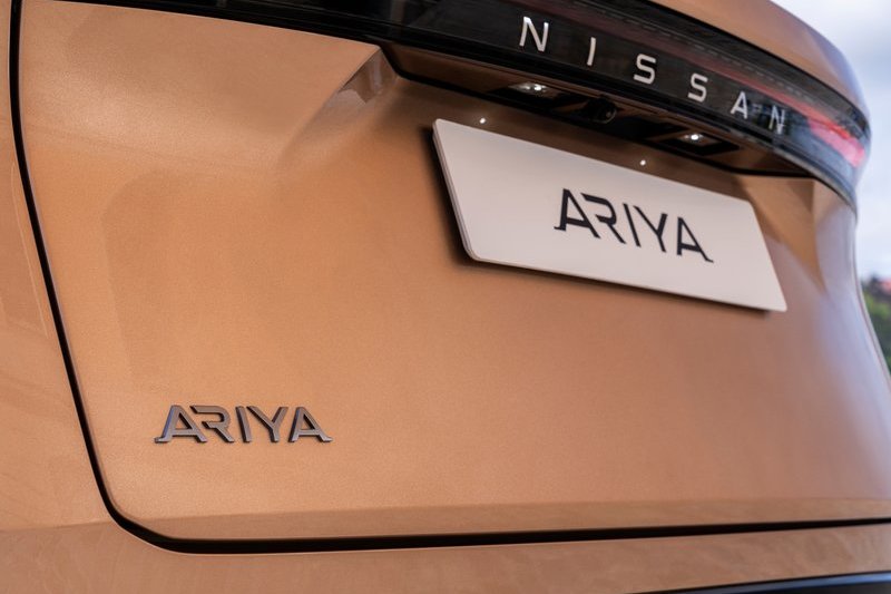 Nissan近日表示2024年Ariya將改採NACS規格，2025年全面改為NACS。