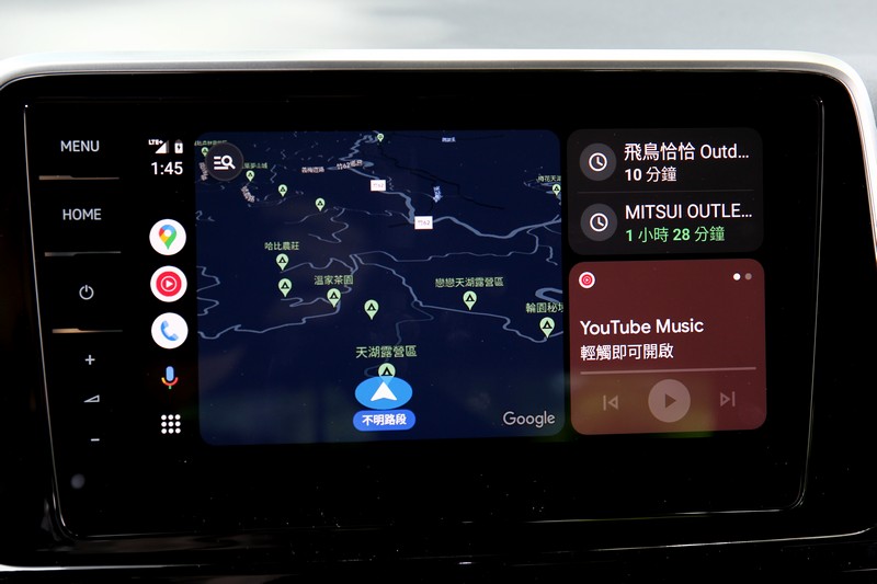 無線Apple Carplay與Android Auto當然有提供。