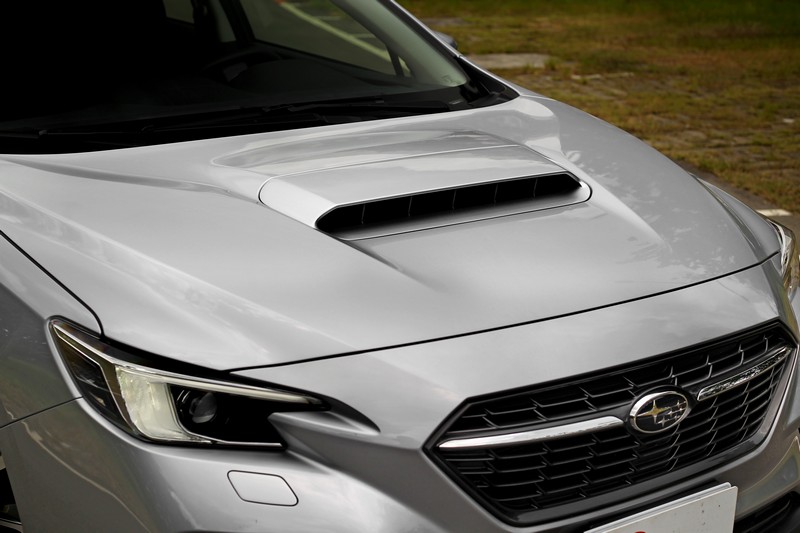 引擎蓋孔是Subaru性能象徵。