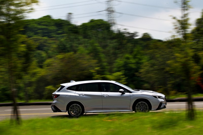 在一般模式下墊子懸吊提供頗為舒適的回饋。