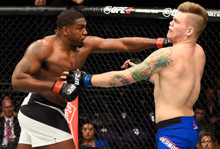 UFCファイトナイト・フェニックス:ウォルト・ハリス vs. チェイス・シャーマン【アメリカ・アリゾナ州フェニックス/2017年1月15日(Photo by Jeff Bottari/Zuffa LLC/Zuffa LLC via Getty Images)】
