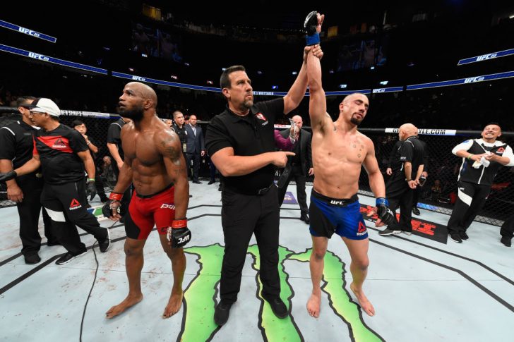 UFC 213:ヨエル・ロメロ vs. ロバート・ウィテカー【アメリカ・ネバダ州ラスベガス/2017年7月8日(Photo by Josh Hedges/Zuffa LLC/Zuffa LLC via Getty Images)】