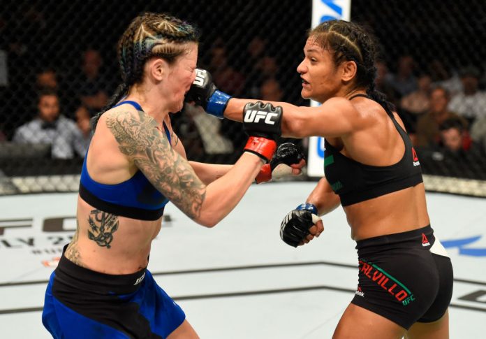 UFCファイトナイト・グラスゴー:ジョアン・コールダウッド vs. シンシア・カルビーヨ【スコットランド・グラスゴー/2017年7月16日(Photo by Josh Hedges/Zuffa LLC/Zuffa LLC via Getty Images)】