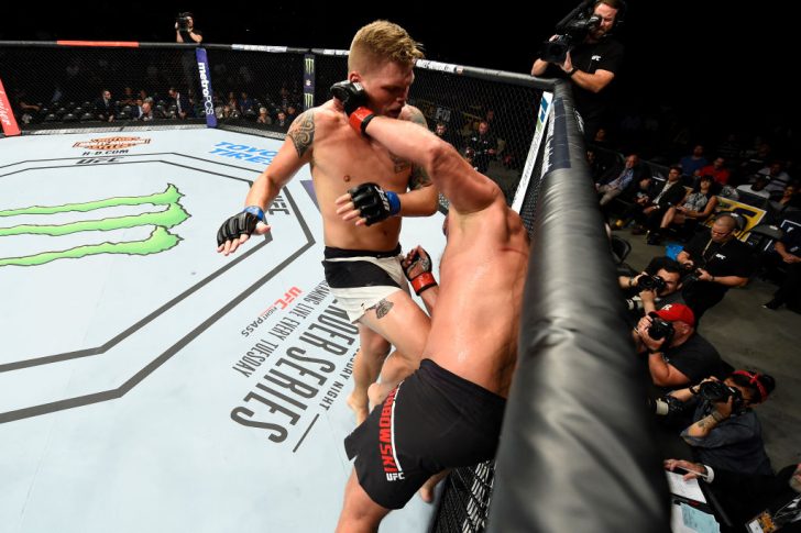 UFCファイトナイト・ロングアイランド:ダミアン・グラボウスキー vs. チェイス・シャーマン【ニューヨーク州・アメリカ/2017年7月22日(Photo by Josh Hedges/Zuffa LLC/Zuffa LLC via Getty Images)】