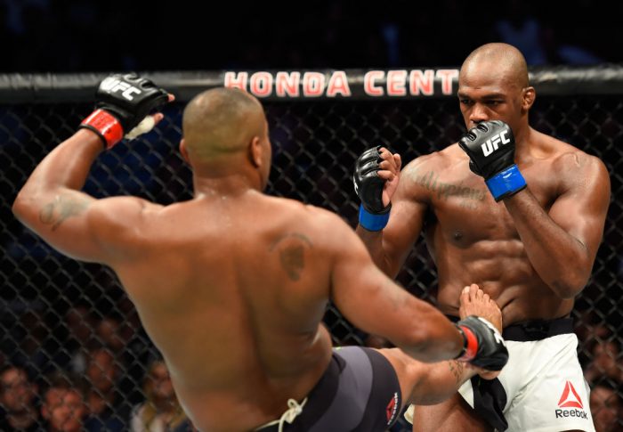 UFC 214:ダニエル・コーミエ vs. ジョン・ジョーンズ【アメリカ・カリフォルニア州アナハイム/2017年7月29日(Photo by Josh Hedges/Zuffa LLC/Zuffa LLC via Getty Images)】