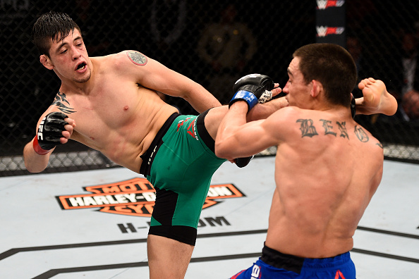 TUFフィナーレ:ブランドン・モレノ vs. ライアン・ブノワ【2016年12月3日(Photo by Jeff Bottari/Zuffa LLC/Zuffa LLC via Getty Images)】