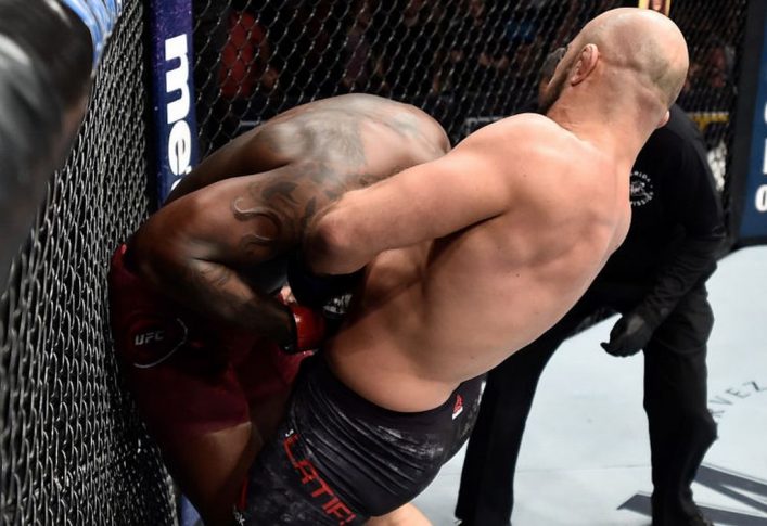 UFCファイトナイト・オーランド:オヴィンス・サン・プルー vs. イリル・ラティフィ【アメリカ・フロリダ州オーランド/2018年2月24日(Photo by Jeff Bottari/Zuffa LLC/Zuffa LLC via Getty Images)】