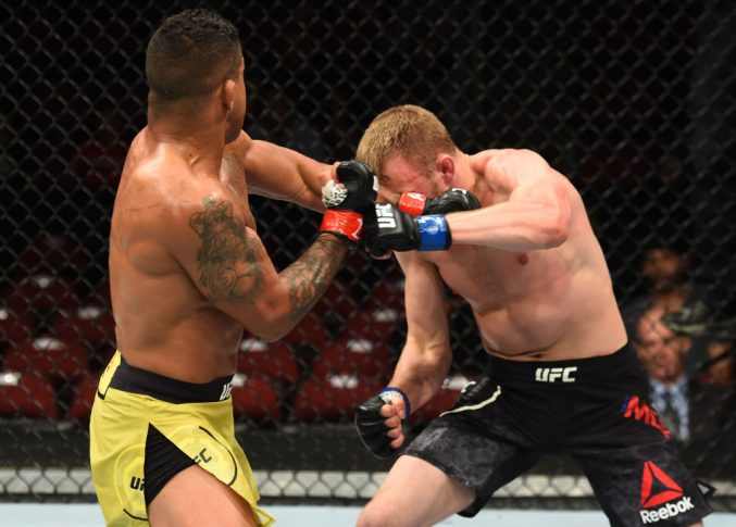 UFCファイトナイト・アリゾナ:ギルバート・バーンズ vs. ダン・モレット【アメリカ・アリゾナ州グレンデール/2018年4月14日(Photo by Josh Hedges/Zuffa LLC/Zuffa LLC via Getty Images)】