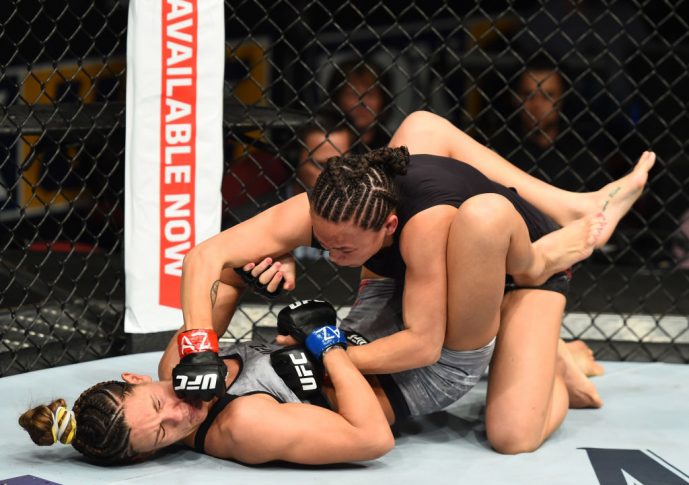 UFCファイトナイト・アリゾナ:ミシェル・ウォーターソン vs. コートニー・ケイシー【アメリカ・アリゾナ州グレンデール/2018年4月14日(Photo by Josh Hedges/Zuffa LLC/Zuffa LLC via Getty Images)】