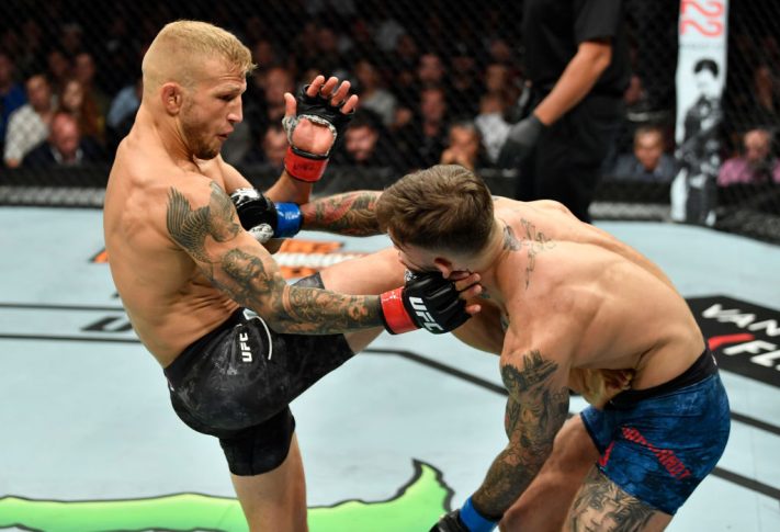 UFC 227:T.J.ディラショー vs. コーディ・ガーブラント【アメリカ・カリフォルニア州ロサンゼルス/2018年8月4日(Photo by Jeff Bottari/Zuffa LLC/Zuffa LLC via Getty Images)】