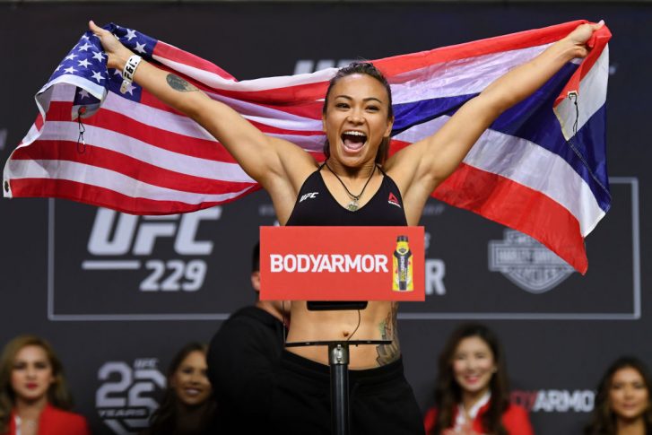UFC 229:公式計量セレモニーに登場したミシェル・ウォーターソン【アメリカ・ネバダ州ラスベガス/2018年10月5日(Photo by Josh Hedges/Zuffa LLC/Zuffa LLC via Getty Images)】