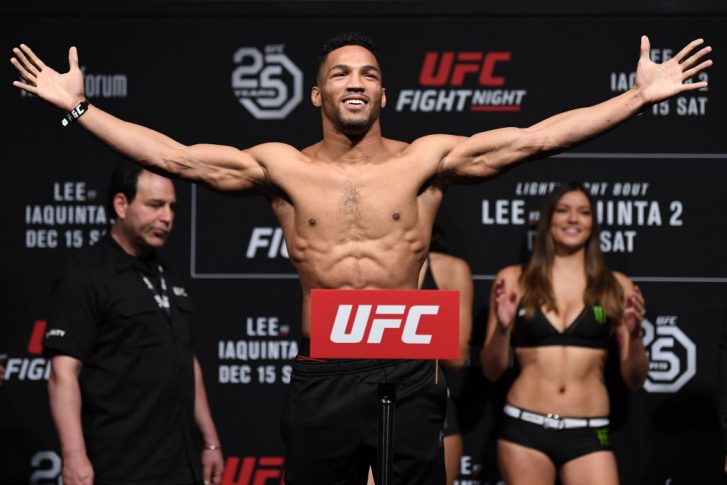 UFCファイトナイト・ミルウォーキー:公式計量セレモニーに登場したケビン・リー【アメリカ・ウィスコンシン州ミルウォーキー/2018年12月14日(Photo by Jeff Bottari/Zuffa LLC/Zuffa LLC via Getty Images)】
