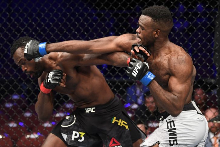 UFC 232:ユライア・ホール vs. ベヴォン・ルイス【アメリカ・カリフォルニア州イングルウッド/2018年12月29日(Photo by Christian Petersen/Zuffa LLC/Zuffa LLC via Getty Images)】