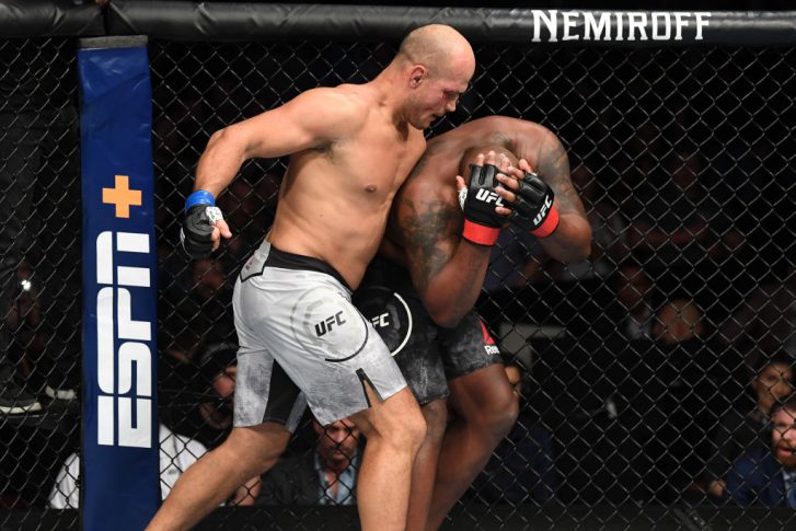 UFCファイトナイト・ウィチタ:デリック・ルイス vs. ジュニオール・ドス・サントス【アメリカ・カンザス州ウィチタ/2019年3月9日(Photo by Josh Hedges/Zuffa LLC/Zuffa LLC via Getty Images)】
