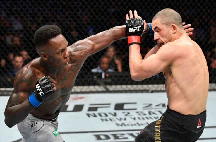 UFC 243:ロバート・ウィテカー vs. イズラエル・アデサニヤ【オーストラリア・メルボルン/2019年10月6日(Photo by Jeff Bottari/Zuffa LLC/Zuffa LLC via Getty Images)】