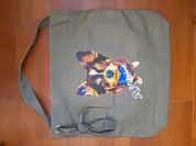 ビビッドなプリント！