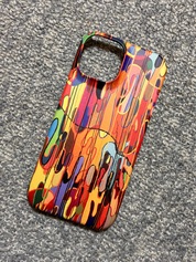 他社のオリジナルスマホケースより…