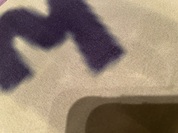 にじみすぎです