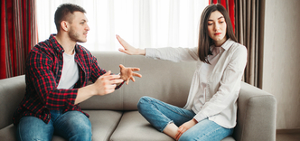 離婚したい妻がとる行動と心理 離婚せずに夫婦関係を修復する方法 浮気調査ナビ