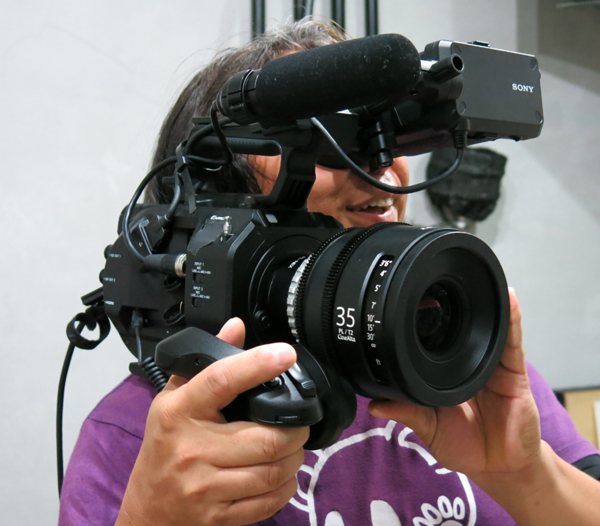 FS7_09.jpg