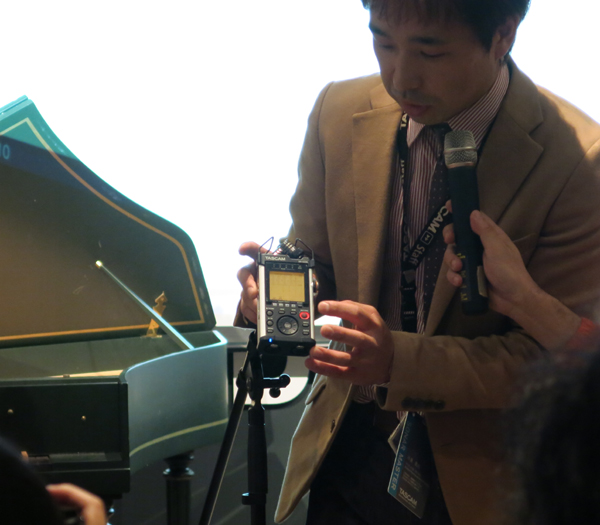 TASCAM06b.jpg